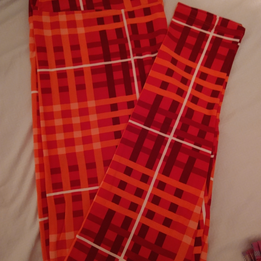 TC lularoe plaid leggings lot of 2
